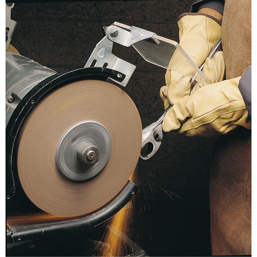 Scotch-Brite Cut & Polish Wheels, 6" Dia. x 1" W, 1" Arbor, Aluminum Oxide Cam Industrial