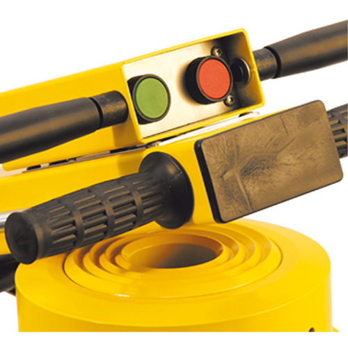 Cric Mammut, 110 tonnes, Air comprim&eacute;/hydraulique Cam Industrial