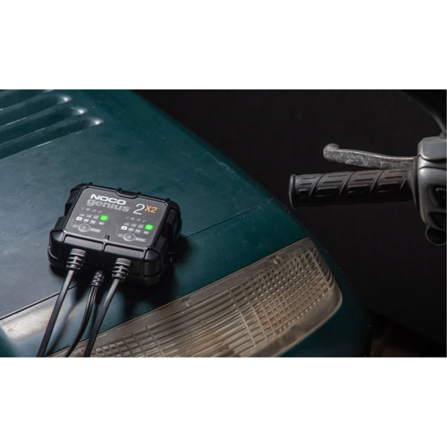 Genius&reg; 2X2 2-Bank, 4-Amp Battery Charger Cam Industrial