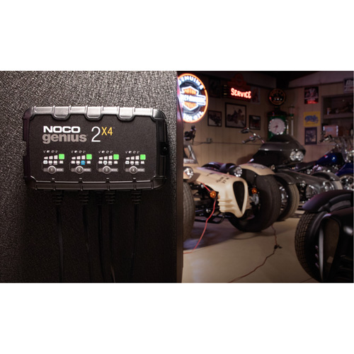 Chargeur de batterie 4 sorties de 8 A Genius 2X4 Cam Industrial
