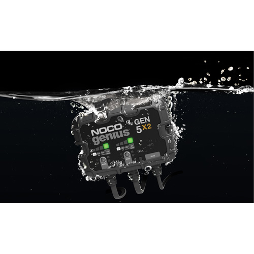 Chargeur de batterie embarqu&eacute; &agrave; 2 sorties de 10 amp&egrave;res Gen5X2 Genius Cam Industrial