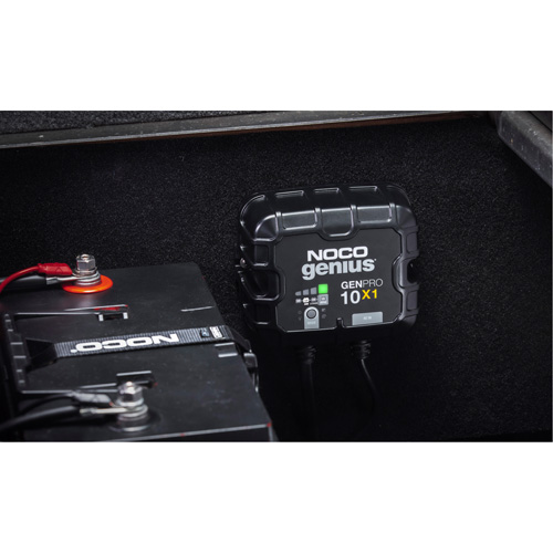 Chargeur de batterie embarqu&eacute; &agrave; 1 sortie de 10 amp&egrave;res GenPro10X1 Genius Cam Industrial