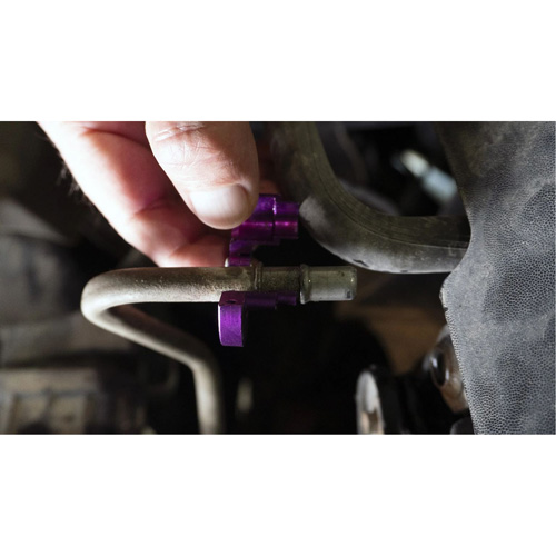 Ensemble de d&eacute;connexion du refroidisseur d'huile de transmission pour Ford Cam Industrial