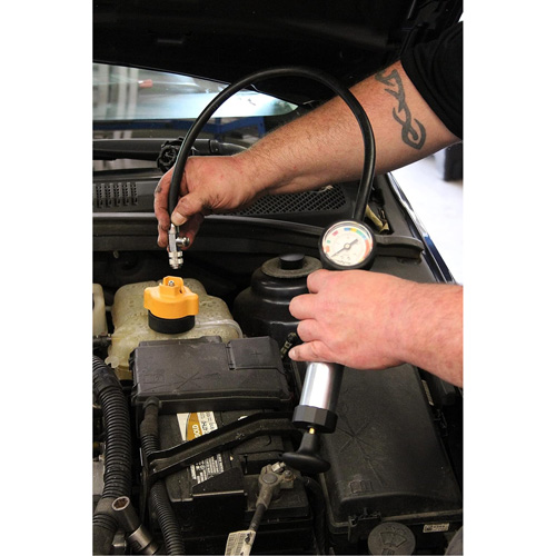 Trousse de test de pression du syst&egrave;me de refroidissement Cam Industrial