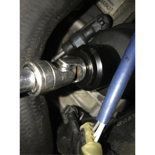 Douille pour filtre &agrave; huile Cummins 5,9 L - 25 mm Cam Industrial