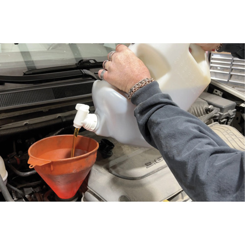 Low Profile Oil Dispenser, Polyethylene, 8 qt Capacity Cam Industrial