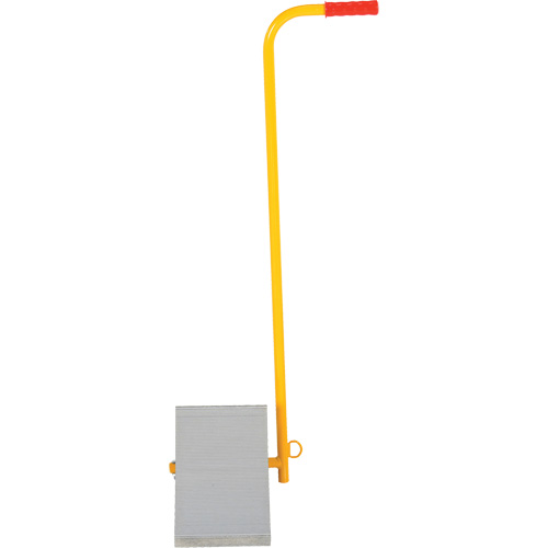 Cale de roues en aluminium avec poign&eacute;e, 7" la x 11-7/8" p x 7-11/16" h Cam Industrial