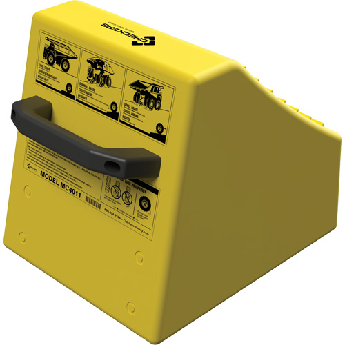 Cale de roue ultra-robuste pour l'exploitation mini&egrave;re Checkers Safety sans support, PEHD, Jaune, 14-1/2" la x 17-1/2" p x 16" h Cam Industrial