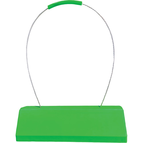 Cale de roue pour avion Checkers Safety SafeRay avec poign&eacute;e &agrave; c&acirc;ble ergonomique, Ur&eacute;thane, Vert fluorescent, 24" la x 8" p x 6" h Cam Industrial