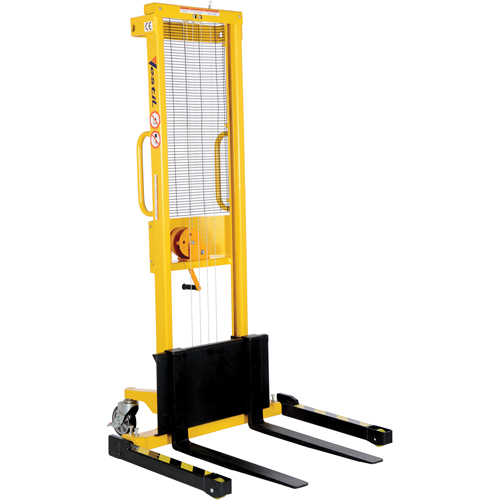 Gerbeur manuel, Fonctionnement Treuil manuel, Capacit&eacute; 770 lb, Lev&eacute;e max 60" Cam Industrial