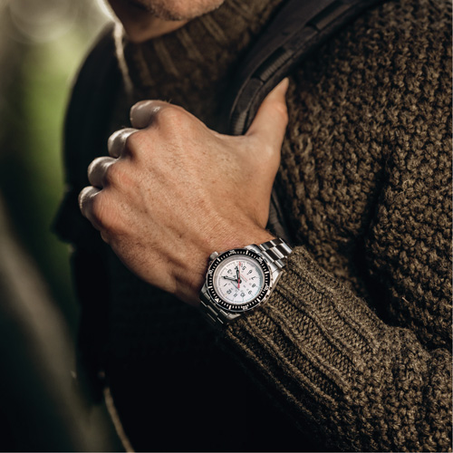 Grande montre automatique de plong&eacute;e &eacute;dition arctique GSAR avec bracelet en acier inoxydable, Num&eacute;rique, &agrave; piles, 41 mm, Argent Cam Industrial