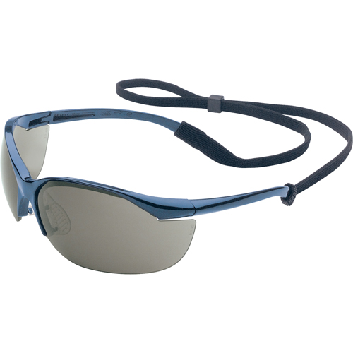 Lunettes de s&eacute;curit&eacute; Uvex Vapor, Lentille Grise/fum&eacute;e, Anti-&eacute;gratignures, ANSI Z87+/R&eacute;pond ou surpasse la norme CSA Z94.3 Cam Industrial