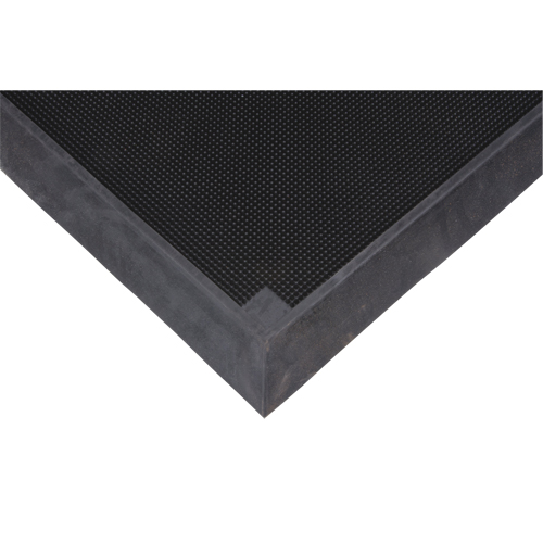 Tapis pour l'assainissement des chaussures, Caoutchouc, 2-2/3' la x 3-1/4' lo x 2-1/2" &eacute;pais, Noir Cam Industrial