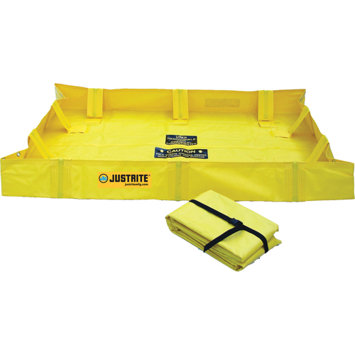 Berme de confinement Lite QuickBerm , Capacit&eacute; 79 gal., 4' la x 4' lo x 8" h, Support &agrave; encliqueter Cam Industrial