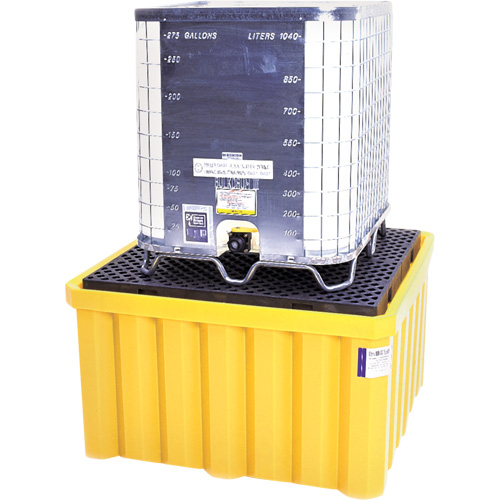 Palette antid&eacute;versement avec drain Ultra-IBC Spill Pallet , Capacit&eacute; de d&eacute;versement 400 gal. US, 58,75" x 58,75" x 33" Cam Industrial