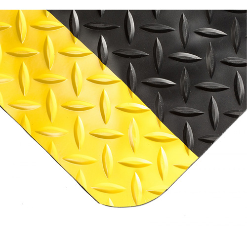Tapis Smart No 497, Losange, 4' x 10' x 1", Noir/Jaune, PVC/Ur&eacute;thane Cam Industrial