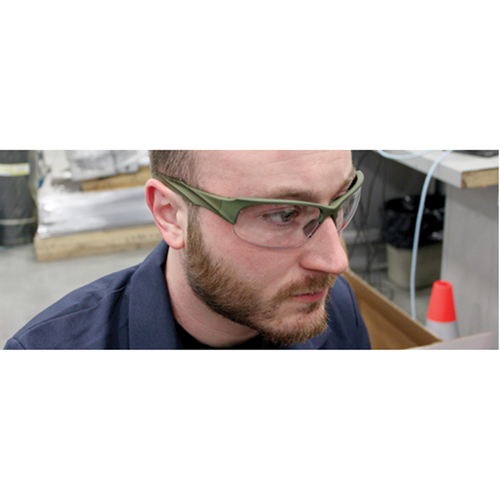 Lunettes de s&eacute;curit&eacute; s&eacute;rie Z2000, Lentille Transparent, Anti-&eacute;gratignures, R&eacute;pond ou surpasse la norme CSA Z94.3 Cam Industrial