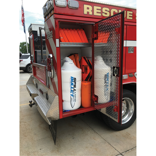 Spillver Bullet Boom, Oil Only, 100' L x 5" W, 28 gal. Absorbancy Cam Industrial