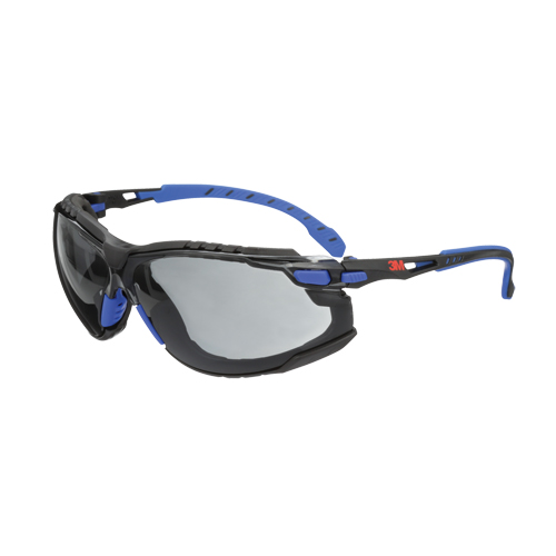 Ensemble de lunettes de s&eacute;curit&eacute; Solus, Lentille Fum&eacute;e, Antibu&eacute;e, R&eacute;pond ou surpasse la norme CSA Z94.3 Cam Industrial