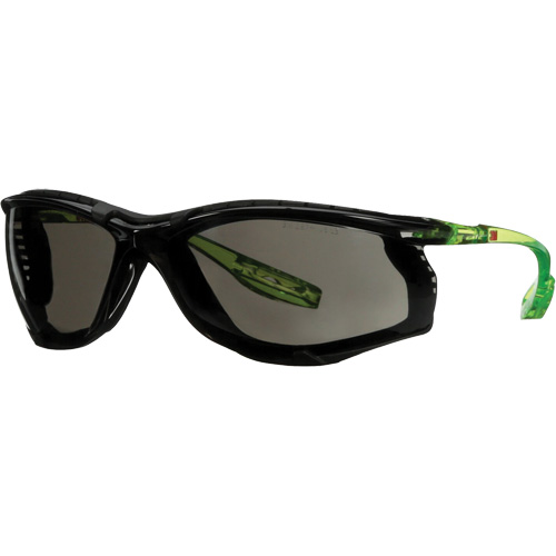 Lunettes de s&eacute;curit&eacute; de s&eacute;rie Solus CCS, Lentille Gris, Antibu&eacute;e/Anti-&eacute;gratignures, R&eacute;pond ou surpasse la norme CSA Z94.3 Cam Industrial