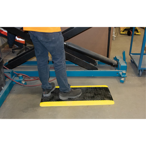 Anti-Fatigue Matting, Diamond, 1-2/3' x 3-1/4' x 3/4", Black/Yellow, Polyurethane Cam Industrial