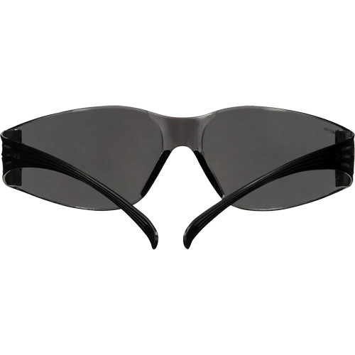 Lunettes de protection de s&eacute;rie 100 SecureFit, Lentille Gris, Antibu&eacute;e/Anti-&eacute;gratignures, ANSI Z87+/R&eacute;pond ou surpasse la norme CSA Z94.3 Cam Industrial