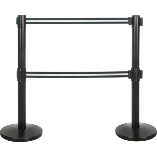 Barri&egrave;re pour le contr&ocirc;le des foules &agrave; courroie double, Acier, 35" h, Ruban Noir/Blanc, Longueur du ruban 7' Cam Industrial