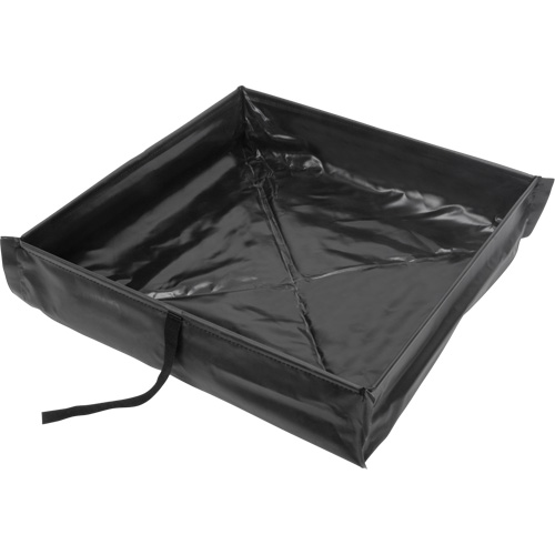 Berme de confinement des d&eacute;versements repliable &agrave; rouler, Capacit&eacute; 60 gal. US, 4' la x 4' lo x 6" h Cam Industrial
