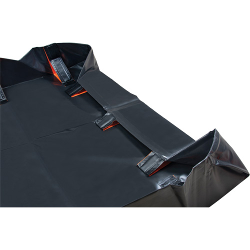 Berme d&eacute;ployable &agrave; mur IBX, Capacit&eacute; 1077 gal. US, 12' la x 12' lo x 12" h, Support &agrave; encliqueter Cam Industrial