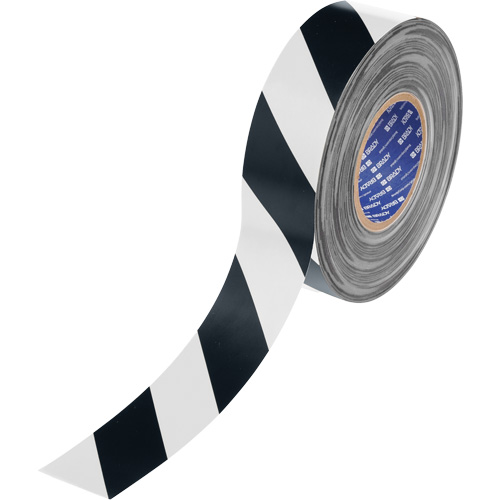 Ruban de marquage pour plancher ToughStripe Max, 2" x 100', Polyester, Noir et blanc Cam Industrial