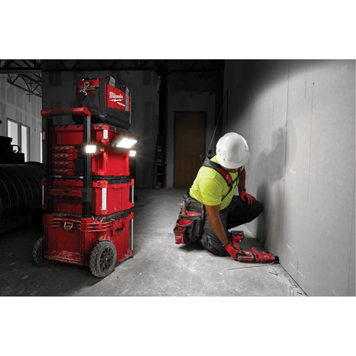 M18 Packout Light/Charger, LED, 3000 Lumens Cam Industrial