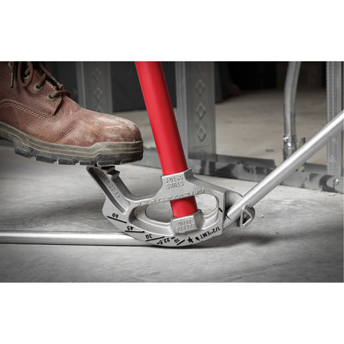 Machine &agrave; plier les conduits en aluminium Cam Industrial