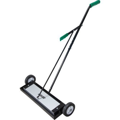 Balayeuse magn&eacute;tique &agrave; pousser, 24" la Cam Industrial