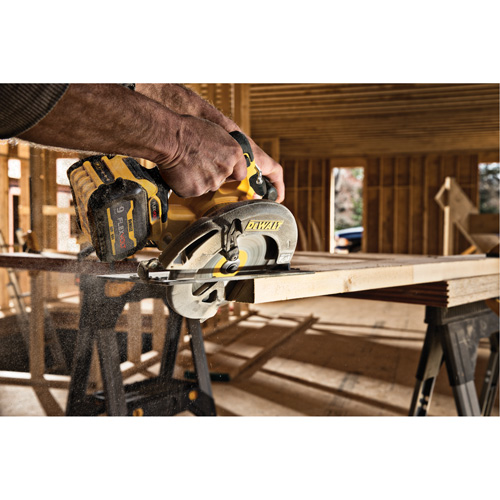 FlexVolt&reg; Max Brushless Circular Saw with Electric Brake (Tool Only), 7-1/4", 60 V Cam Industrial