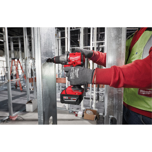 Ensemble perceuse/visseuse M18 FUEL, Lithium-ion, 18 V, Mandrin 1/2", Couple 1400 lp-po Cam Industrial
