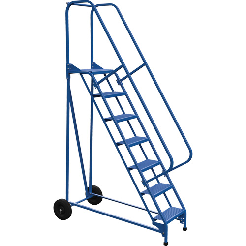&eacute;chelle escamotable et portative Roll-A-Fold, 7 marches, Perfor&eacute;, Hauteur 70" Cam Industrial