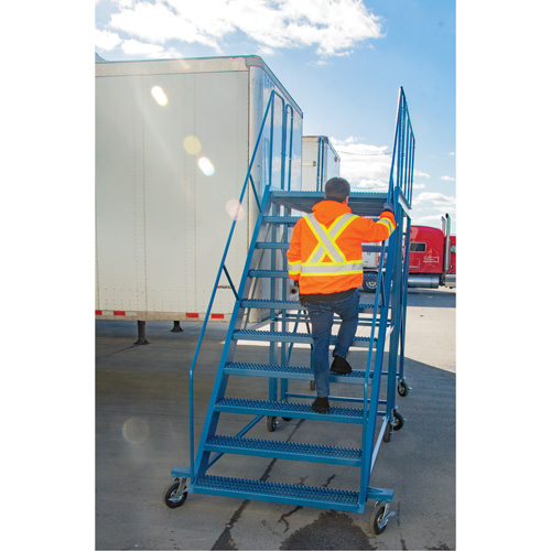 Snow Ladder, Steel, 10 Steps, 99" H, 85-1/2" D, 48" Step, Serrated Cam Industrial