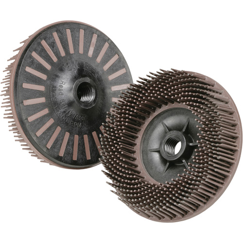 Disques radiaux bristle pour meuleuses angulaires Scotch-Brite, C&eacute;ramique, Grain 36, 4-1/2" dia. Cam Industrial