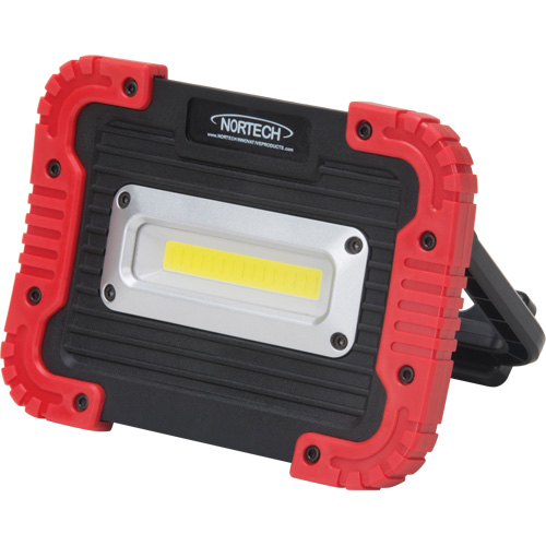 Portable Work Light, LED, 10 W, 1000 Lumens, Plastic Housing Cam Industrial