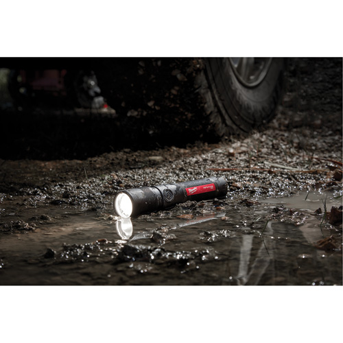 1100L Twist Focus Flashlight, LED, 1100 Lumens, Rechargeable Batteries Cam Industrial