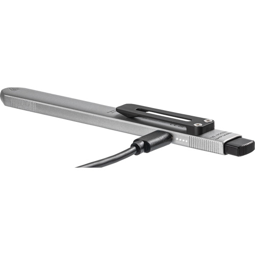 Lampe de poche Wedge SL avec couvercle, 500 lumens, Piles Rechargeable Cam Industrial