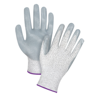 Gants haute performance r&eacute;sistants &agrave; la coupe, Taille 6/T-petit, Calibre 13, Rev&ecirc;tement Nitrile, Enveloppe en PEHP, ANSI/ISEA 105 niveau 4/EN 388 niveau 5 Cam Industrial