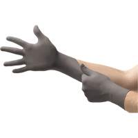 Gants jetables TouchNTuff 93-250, 6/T-petit, Nitrile, 5,1 mils/7,9-mil, Sans poudre, Gris Cam Industrial