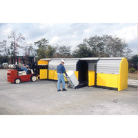 P20 Plus Ultra-Hard Top Spill Pallets sans drain, 312" lo x 79" la x 62" h, Capacit&eacute; de charge 9000 lb Cam Industrial