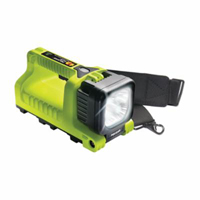 Lantern, LED, 588 Lumens, C Batteries Cam Industrial