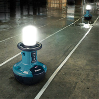 Lampe de chantier &agrave; DEL auto-redressante 40Vmax XGT (outil seulement)?, DEL, 5500 lumens Cam Industrial